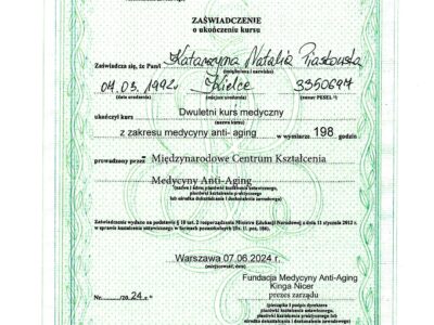 lek. dent. <span>Katarzyna Piaskowska</span> 3