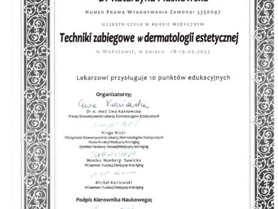 lek. dent. <span>Katarzyna Piaskowska</span> 7